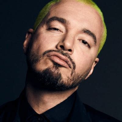 J Balvin'in İstanbul Konseri: Latin Ritmleri ve Unutulmaz Bir Gece!